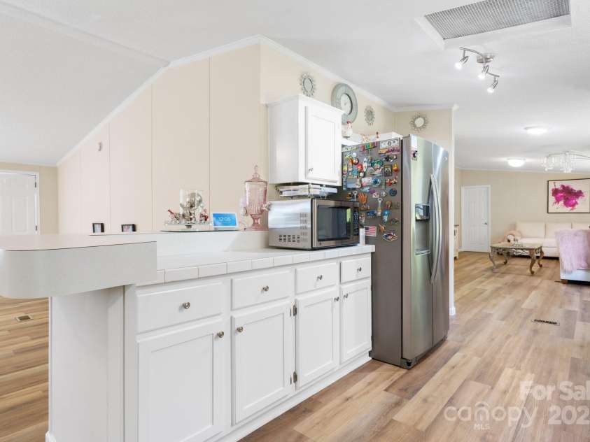 4375 Fox Road, Lenoir, NC 28645.  MLS# CAR4260702, YatesRealty ID 21105. 