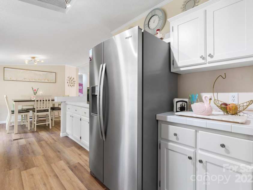 4375 Fox Road, Lenoir, NC 28645.  MLS# CAR4260702, YatesRealty ID 21105. 