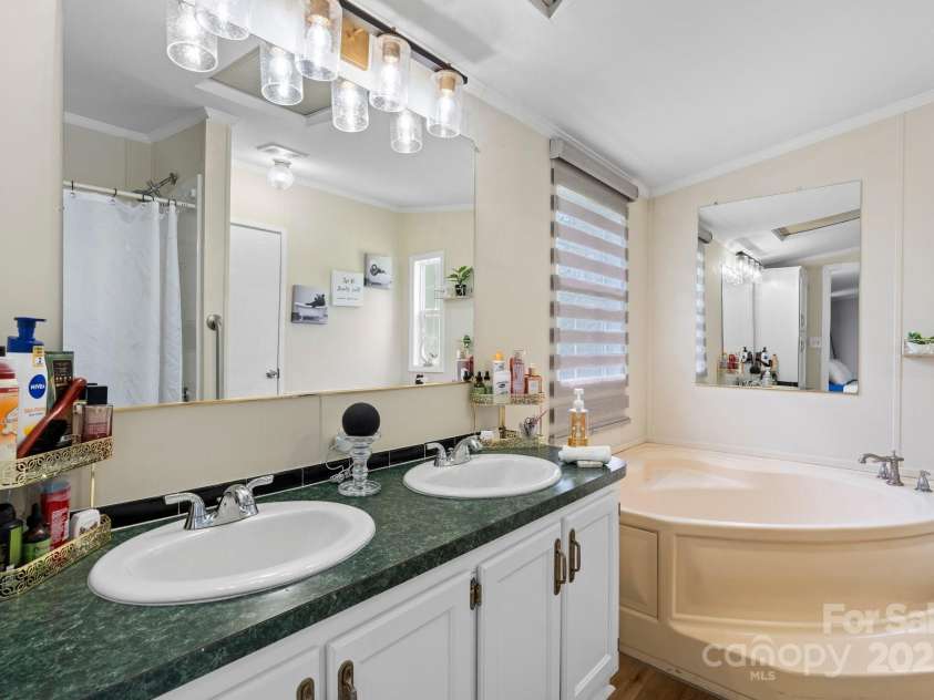 4375 Fox Road, Lenoir, NC 28645.  MLS# CAR4260702, YatesRealty ID 21105. 