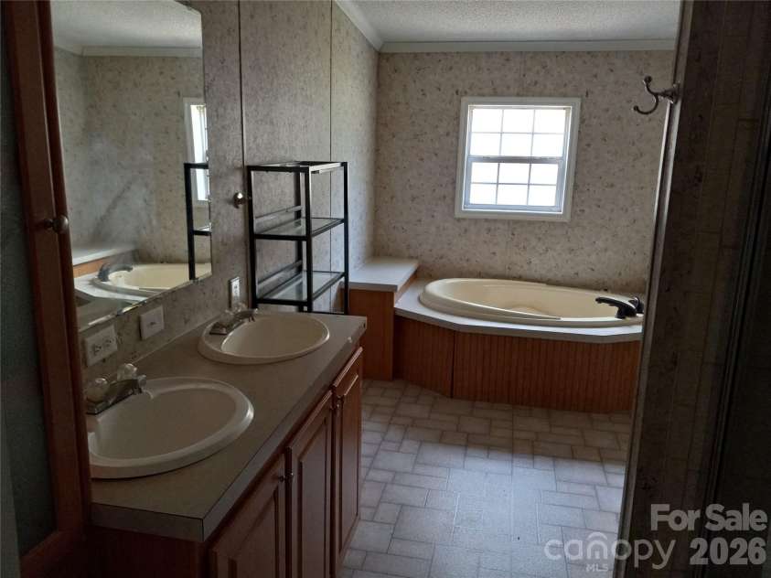 130 Gray Fox Drive, Lawndale, NC 28090.  MLS# CAR4369514, YatesRealty ID 21106. 