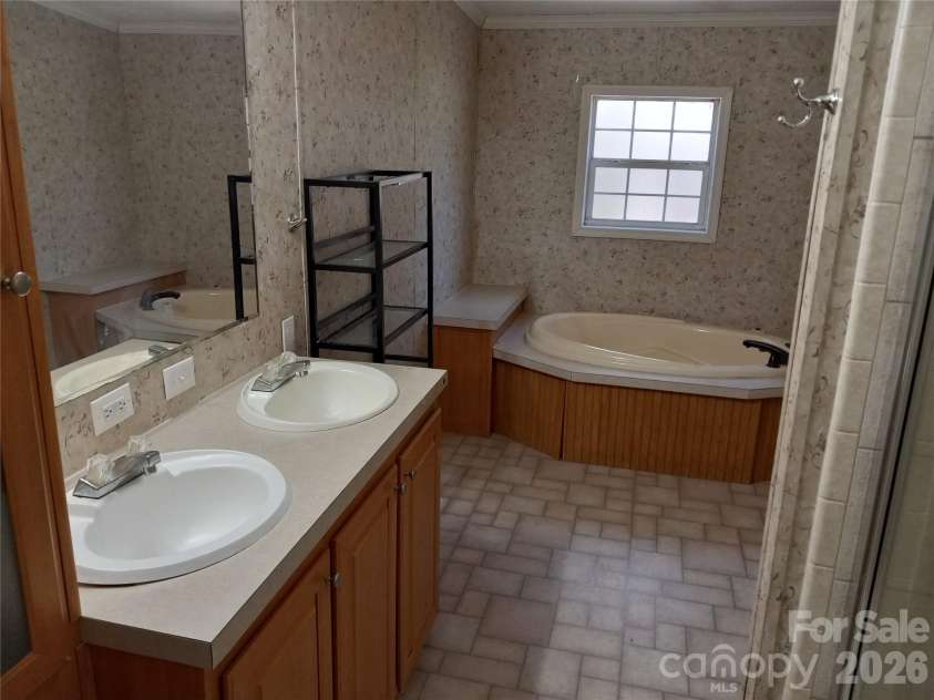 130 Gray Fox Drive, Lawndale, NC 28090.  MLS# CAR4369514, YatesRealty ID 21106. 
