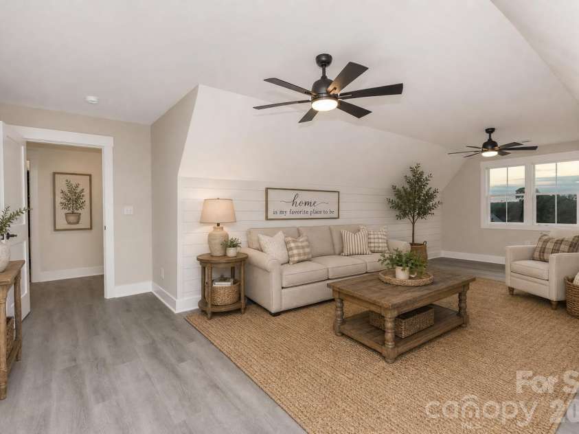 102 Starmount Drive, Kings Mountain, NC 28086.  MLS# CAR4376237, YatesRealty ID 21107. 