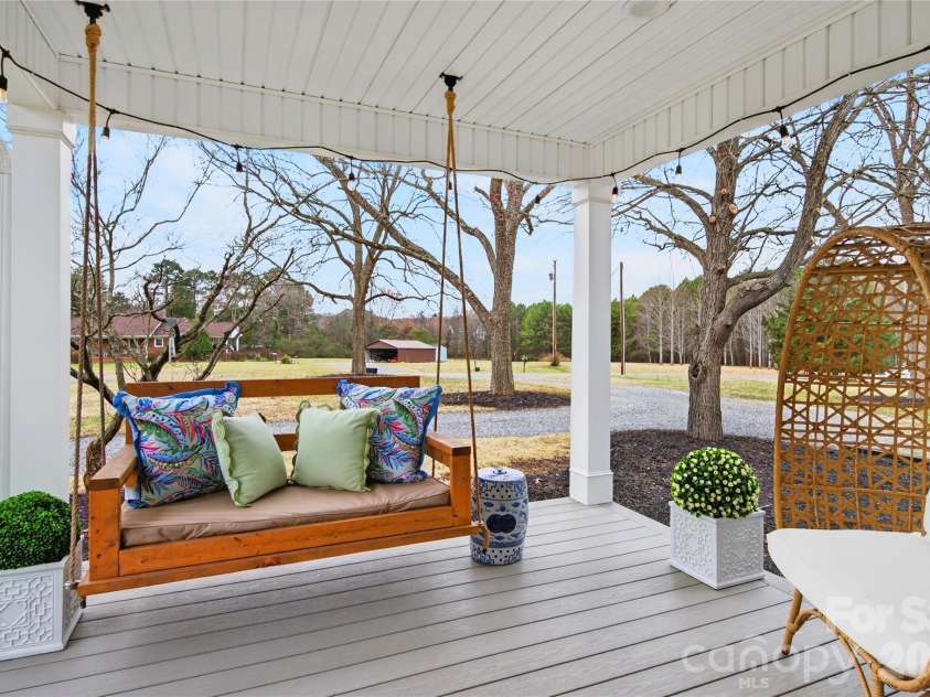 581 Hicks Creek Road, Troutman, NC 28166.  MLS# CAR4378036, YatesRealty ID 21108. 