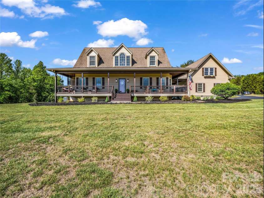 121 Emerald Parkway, Rutherfordton, NC 28139.  MLS# CAR4376283, YatesRealty ID 21109. 