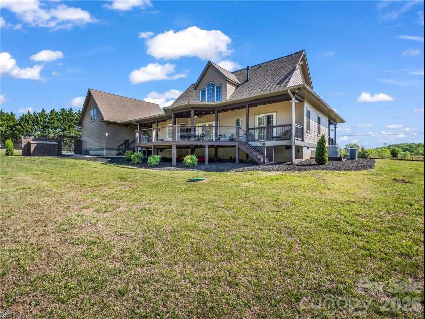 121 Emerald Parkway, Rutherfordton, NC 28139.  MLS# CAR4376283, YatesRealty ID 21109. 