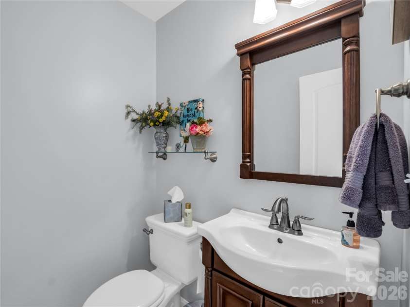 121 Emerald Parkway, Rutherfordton, NC 28139.  MLS# CAR4376283, YatesRealty ID 21109. 