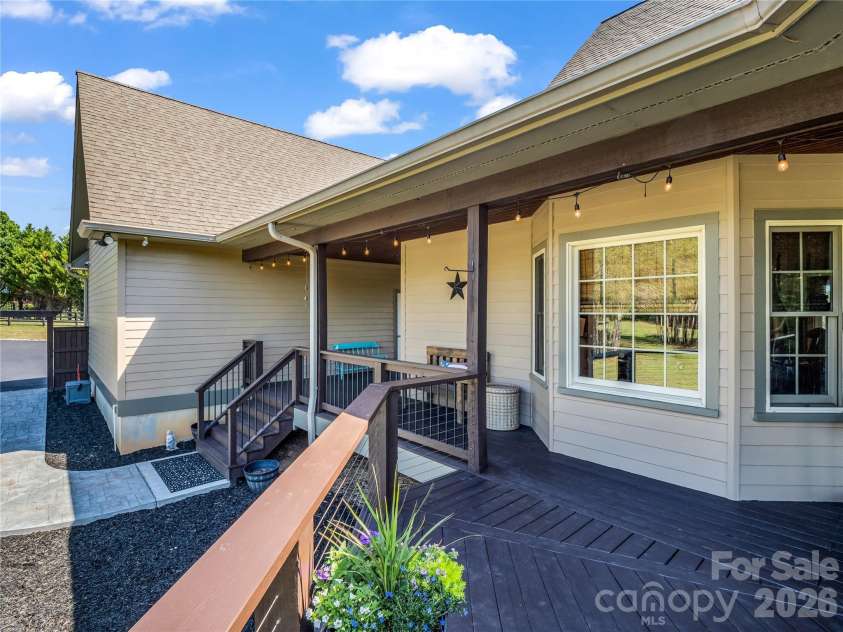 121 Emerald Parkway, Rutherfordton, NC 28139.  MLS# CAR4376283, YatesRealty ID 21109. 