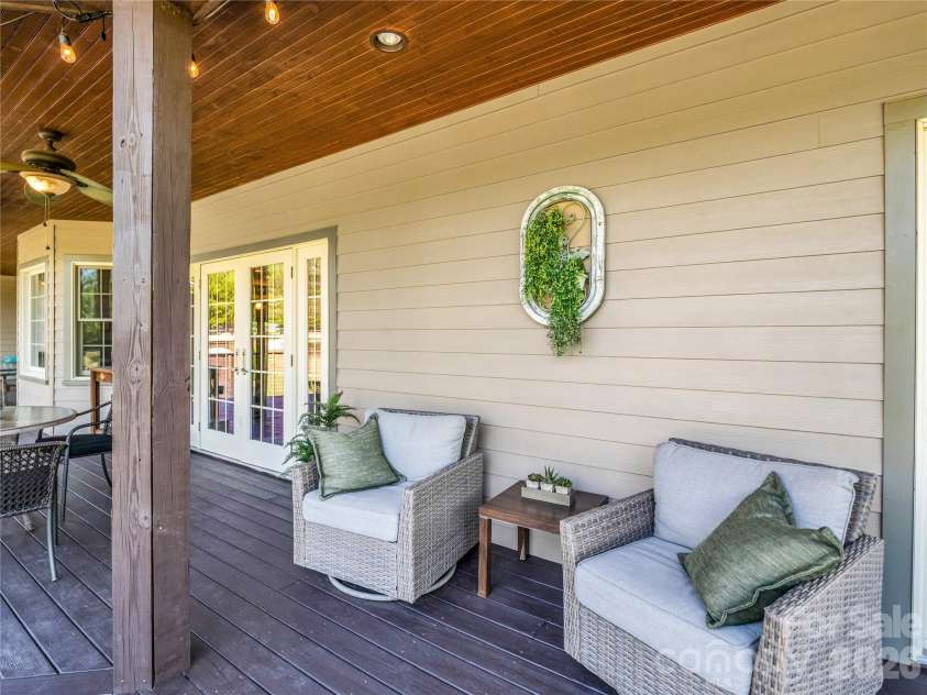 121 Emerald Parkway, Rutherfordton, NC 28139.  MLS# CAR4376283, YatesRealty ID 21109. 