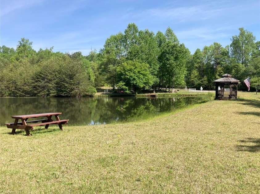 121 Emerald Parkway, Rutherfordton, NC 28139.  MLS# CAR4376283, YatesRealty ID 21109. 