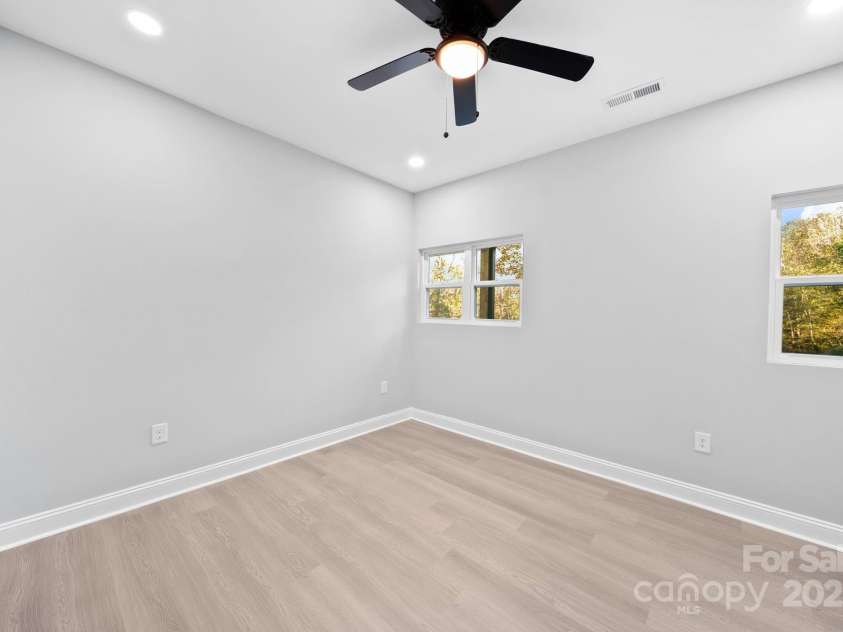 400 El Bethel Road, Kings Mountain, NC 28086.  MLS# CAR4315708, YatesRealty ID 2111. 