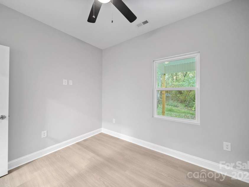 400 El Bethel Road, Kings Mountain, NC 28086.  MLS# CAR4315708, YatesRealty ID 2111. 