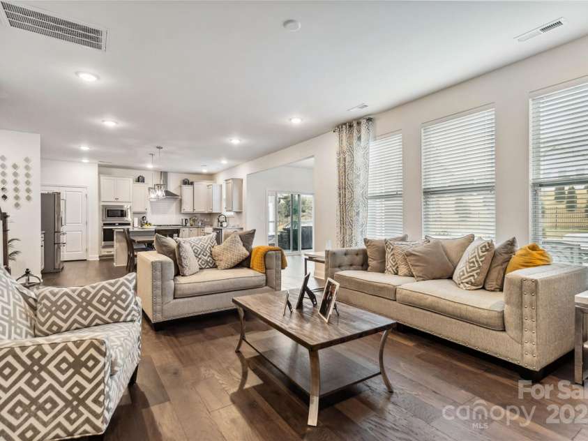 531 Red Wolf Lane, Clover, SC 29710.  MLS# CAR4224880, YatesRealty ID 2111. 