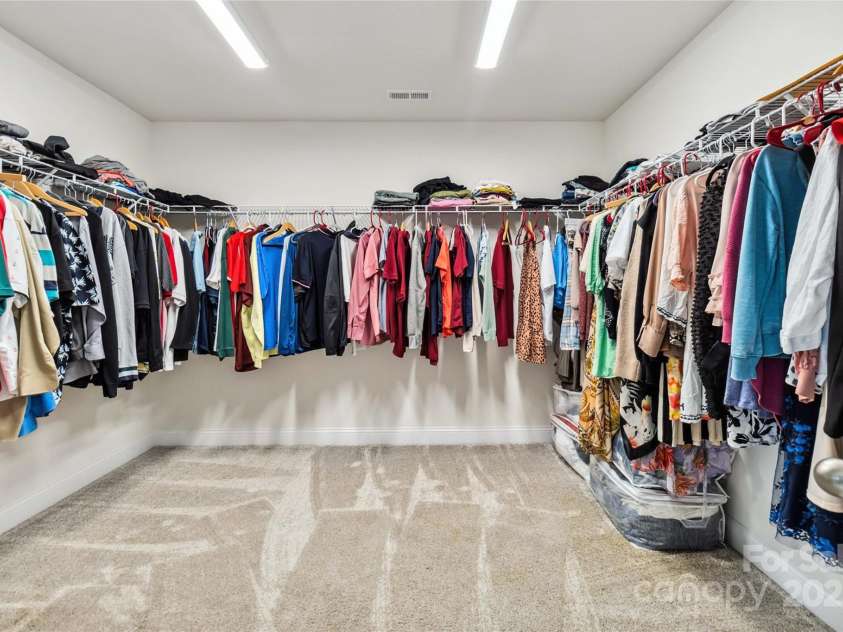 531 Red Wolf Lane, Clover, SC 29710.  MLS# CAR4224880, YatesRealty ID 2111. 