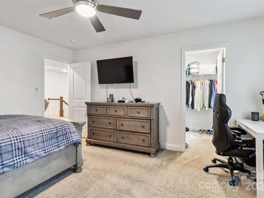 531 Red Wolf Lane, Clover, SC 29710.  MLS# CAR4224880, YatesRealty ID 2111. 