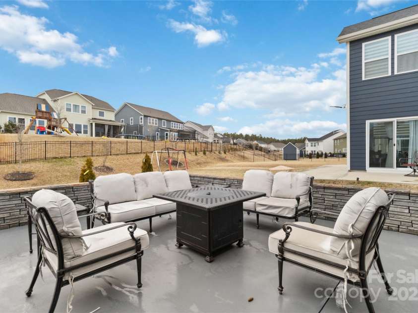 531 Red Wolf Lane, Clover, SC 29710.  MLS# CAR4224880, YatesRealty ID 2111. 