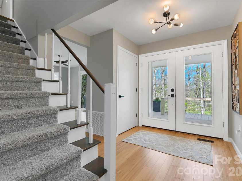 359 Rainbow Lake Drive, Brevard, NC 28712.  MLS# CAR4364404, YatesRealty ID 21110. 