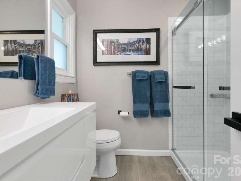 359 Rainbow Lake Drive, Brevard, NC 28712.  MLS# CAR4364404, YatesRealty ID 21110. 