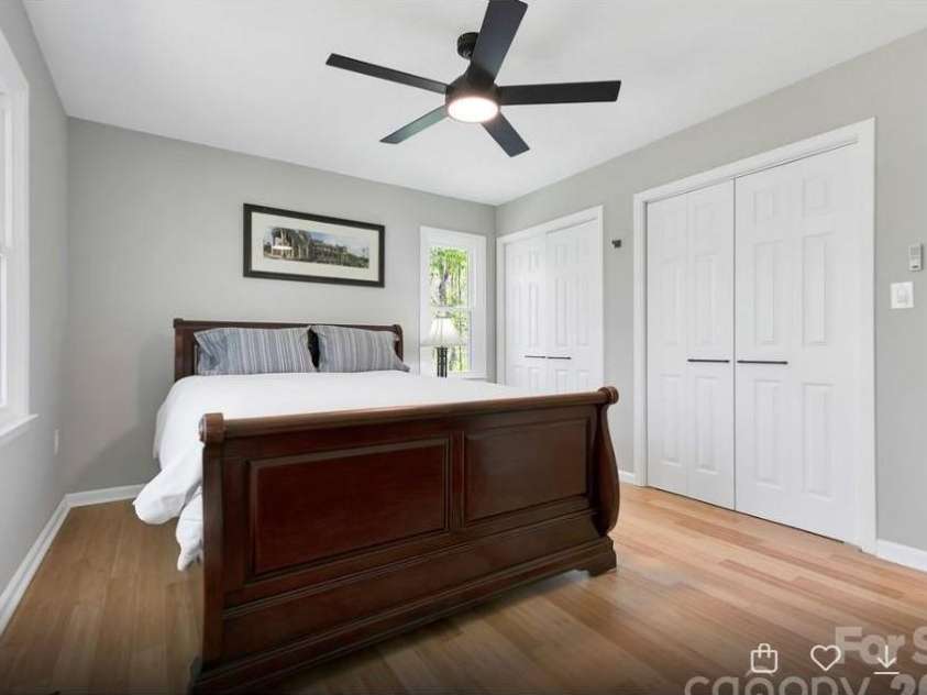359 Rainbow Lake Drive, Brevard, NC 28712.  MLS# CAR4364404, YatesRealty ID 21110. 