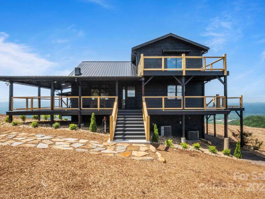 6500 Burkemont Road, Morganton, NC 28655.  MLS# CAR4273645, YatesRealty ID 21110. 