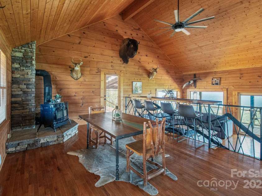 6500 Burkemont Road, Morganton, NC 28655.  MLS# CAR4273645, YatesRealty ID 21110. 