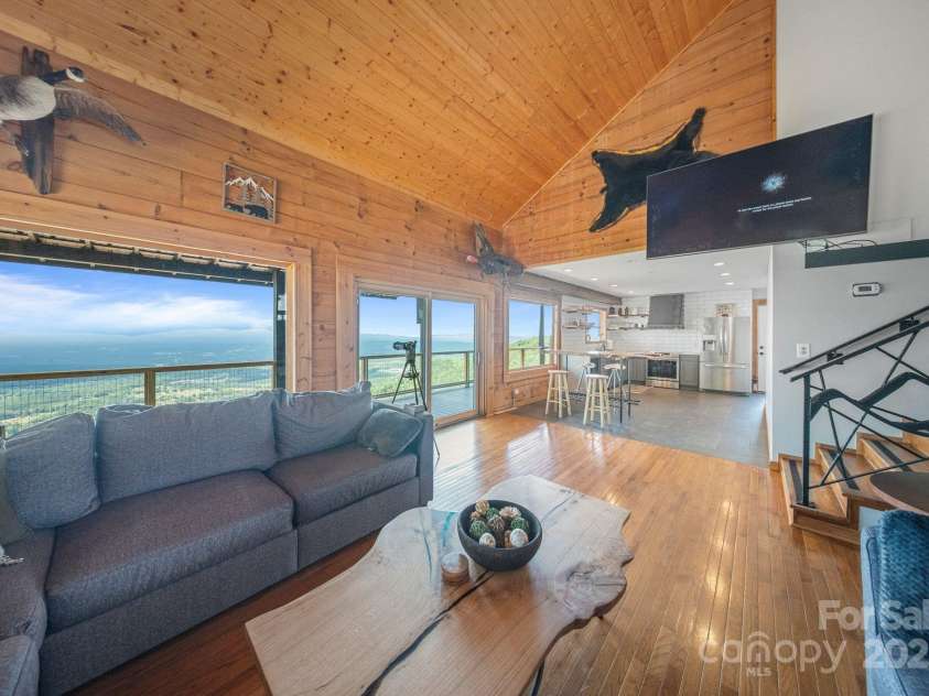 6500 Burkemont Road, Morganton, NC 28655.  MLS# CAR4273645, YatesRealty ID 21110. 
