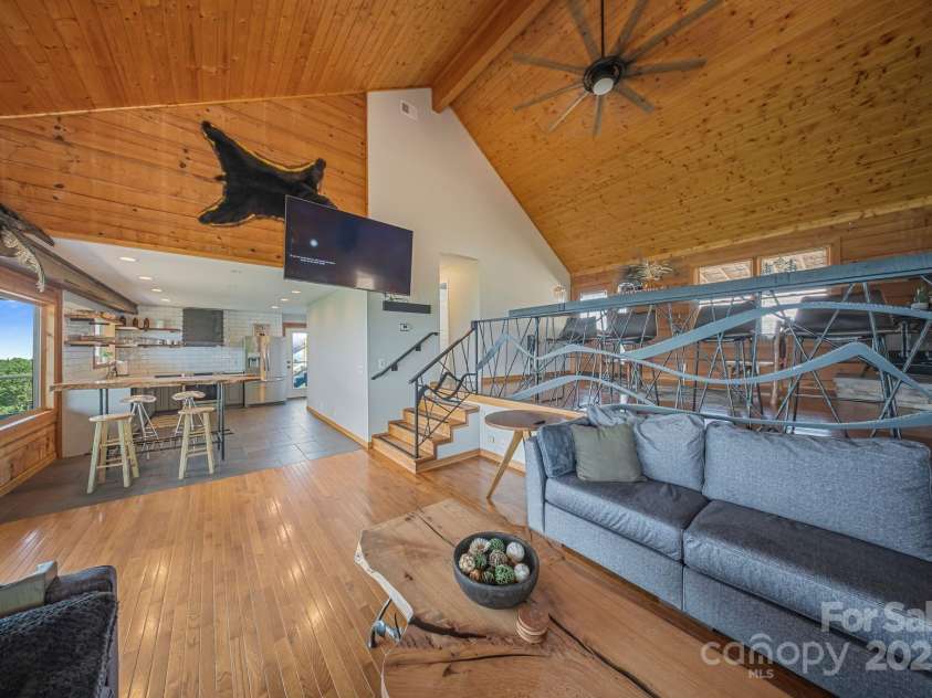 6500 Burkemont Road, Morganton, NC 28655.  MLS# CAR4273645, YatesRealty ID 21110. 