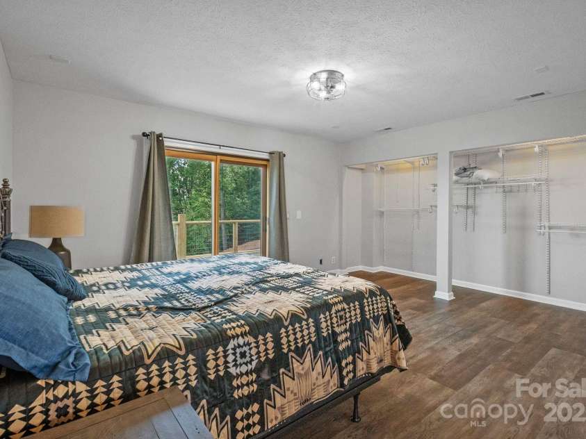 6500 Burkemont Road, Morganton, NC 28655.  MLS# CAR4273645, YatesRealty ID 21110. 