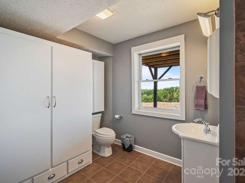 6500 Burkemont Road, Morganton, NC 28655.  MLS# CAR4273645, YatesRealty ID 21110. 