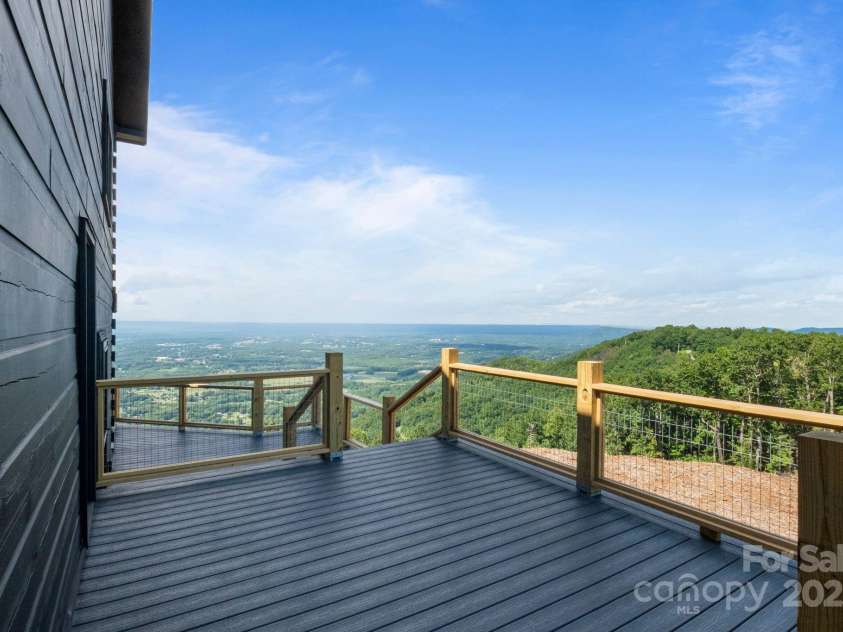 6500 Burkemont Road, Morganton, NC 28655.  MLS# CAR4273645, YatesRealty ID 21110. 