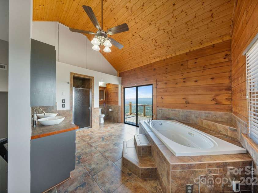 6500 Burkemont Road, Morganton, NC 28655.  MLS# CAR4273645, YatesRealty ID 21110. 