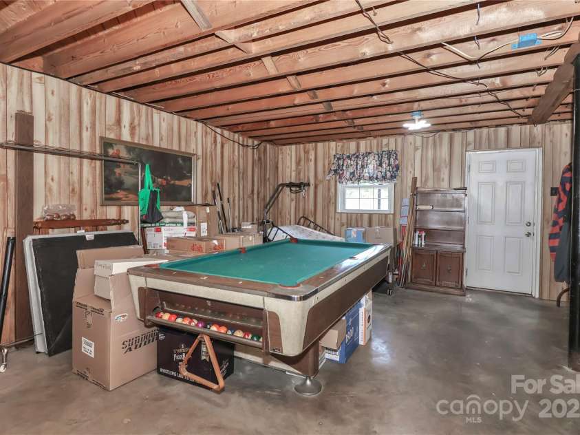 116 Deer Trail Road, Statesville, NC 28677.  MLS# CAR4272587, YatesRealty ID 21111. 