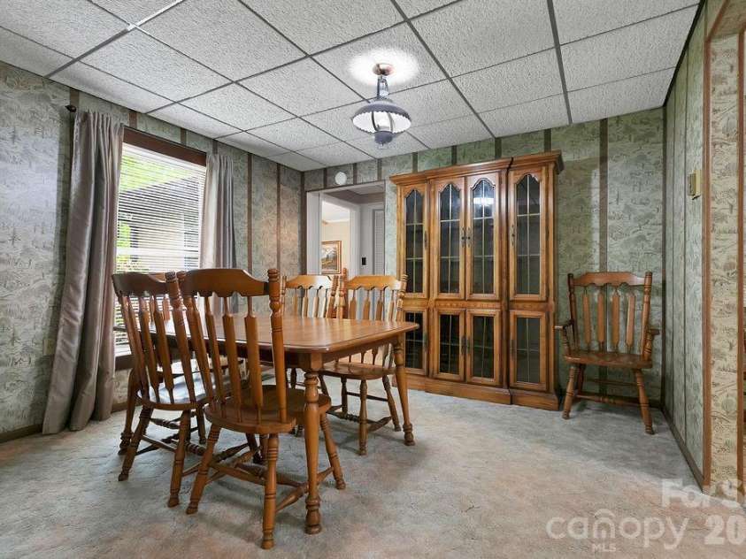 520 Blythe Road, Pisgah Forest, NC 28768.  MLS# CAR4370794, YatesRealty ID 21111. Formal Dining