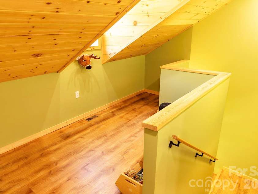 95 Lasso Lane, Waynesville, NC 28785.  MLS# CAR4375234, YatesRealty ID 21112. 