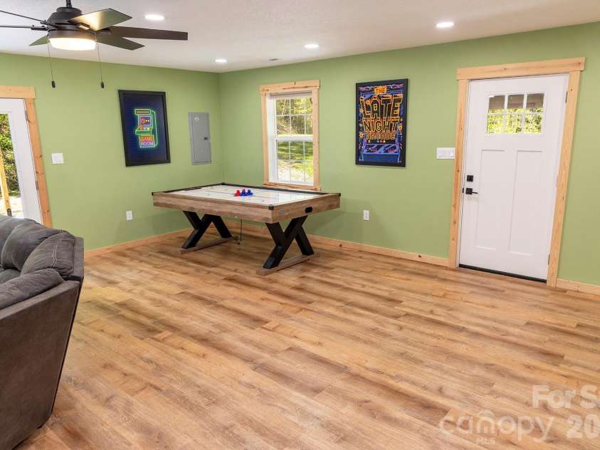 95 Lasso Lane, Waynesville, NC 28785.  MLS# CAR4412726, YatesRealty ID 21112. 