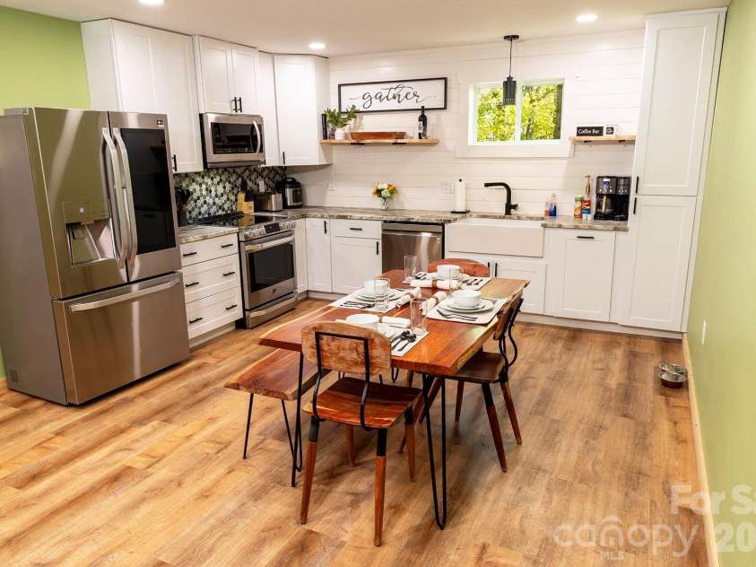 95 Lasso Lane, Waynesville, NC 28785.  MLS# CAR4412726, YatesRealty ID 21112. 