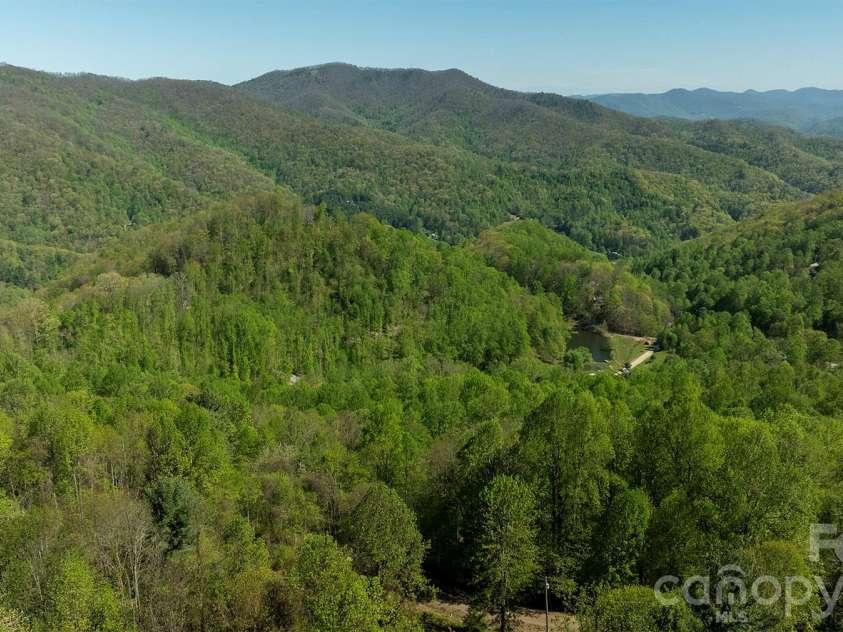 95 Lasso Lane, Waynesville, NC 28785.  MLS# CAR4412726, YatesRealty ID 21112. 