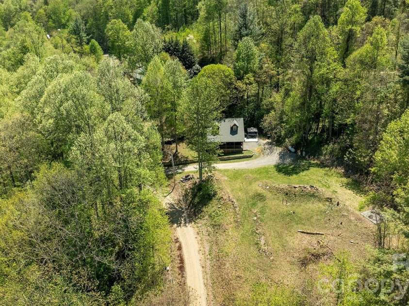95 Lasso Lane, Waynesville, NC 28785.  MLS# CAR4412726, YatesRealty ID 21112. 