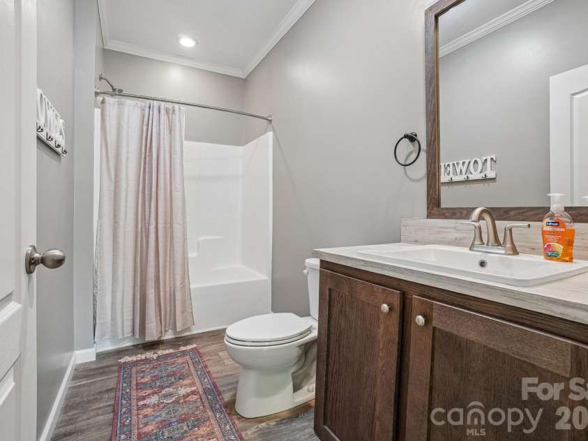 590 Willow Lane, Marshall, NC 28753.  MLS# CAR4317639, YatesRealty ID 21115. 