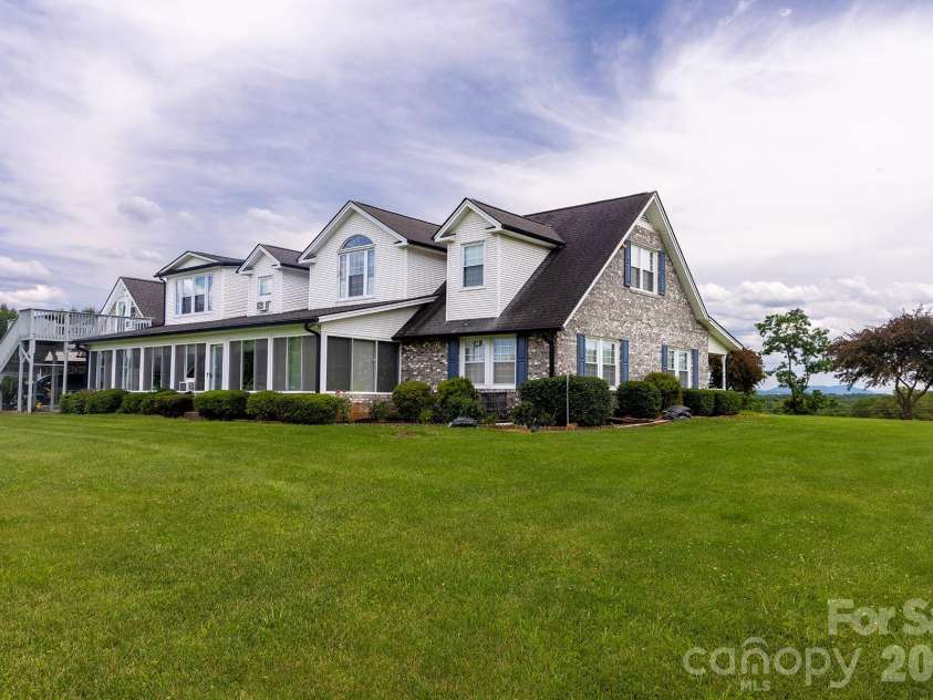 727 Jenkins Valley Road, Alexander, NC 28701.  MLS# CAR4357039, YatesRealty ID 21116. 