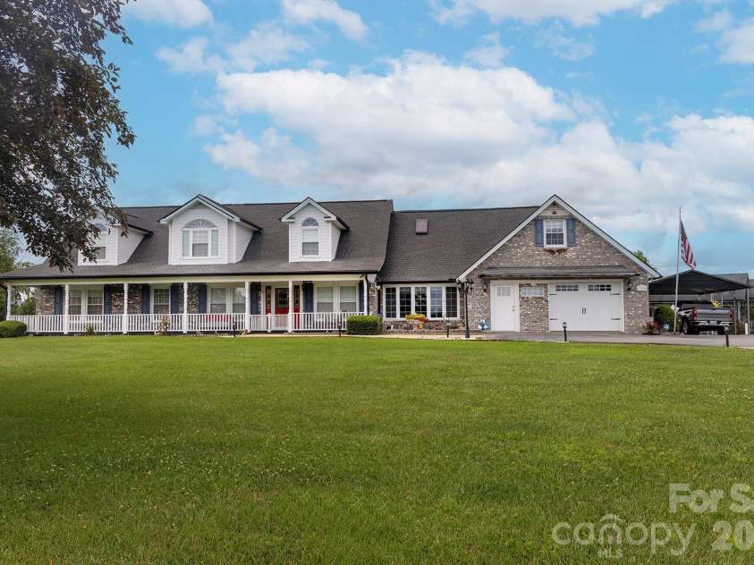 727 Jenkins Valley Road, Alexander, NC 28701.  MLS# CAR4357039, YatesRealty ID 21116. Home Sweet Home!
