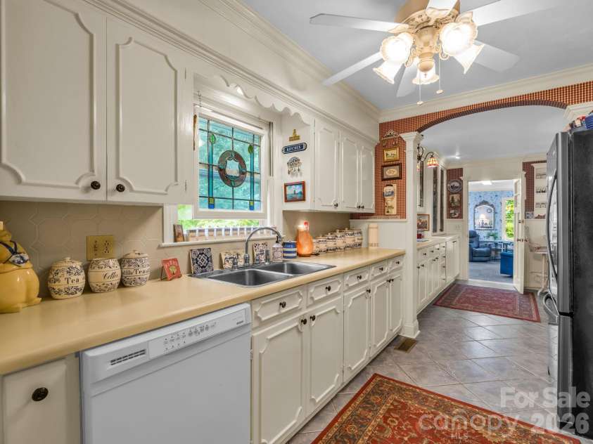 57 Tate Lane, Tryon, NC 28782.  MLS# CAR4378225, YatesRealty ID 21117. 