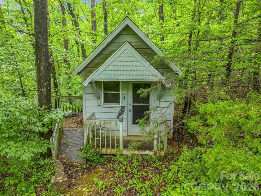 57 Tate Lane, Tryon, NC 28782.  MLS# CAR4378225, YatesRealty ID 21117. 
