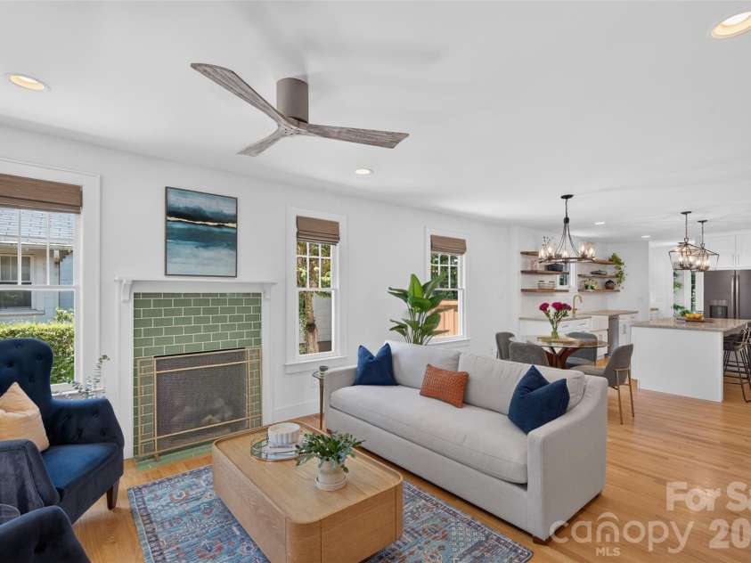 1716 Merriman Avenue, Charlotte, NC 28203.  MLS# CAR4406449, YatesRealty ID 21119. 