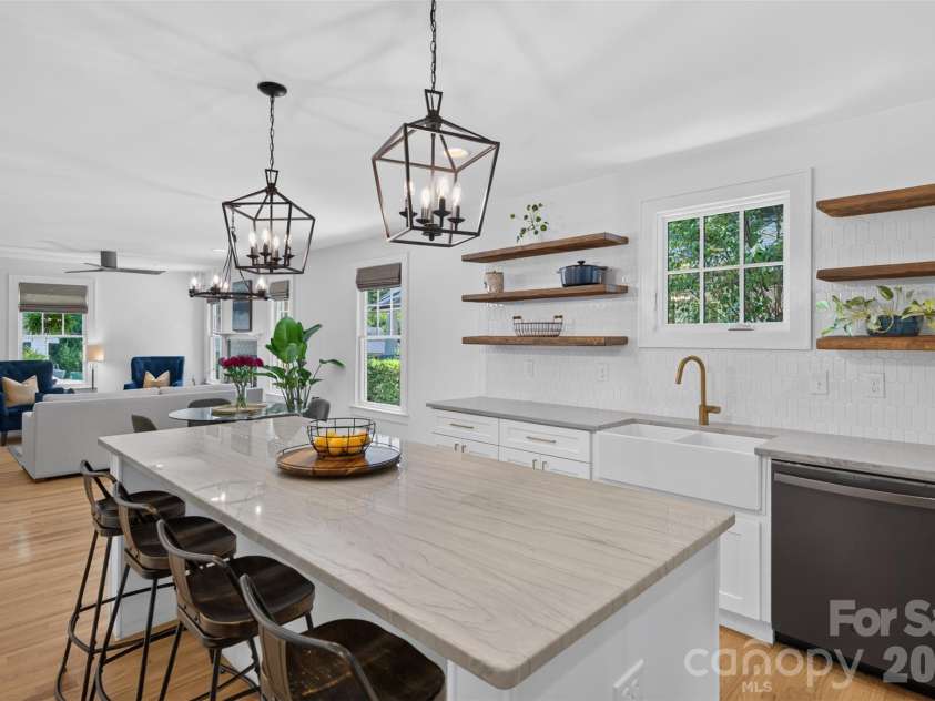 1716 Merriman Avenue, Charlotte, NC 28203.  MLS# CAR4406449, YatesRealty ID 21119. 