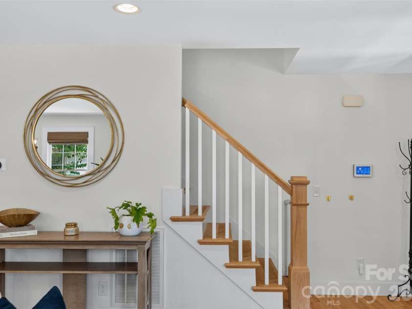 1716 Merriman Avenue, Charlotte, NC 28203.  MLS# CAR4406449, YatesRealty ID 21119. 