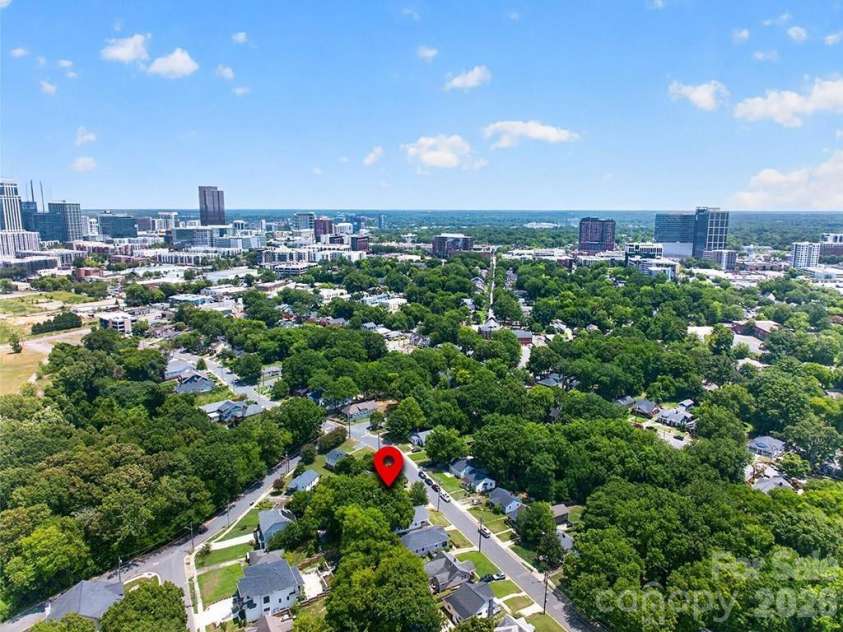 1716 Merriman Avenue, Charlotte, NC 28203.  MLS# CAR4406449, YatesRealty ID 21119. 