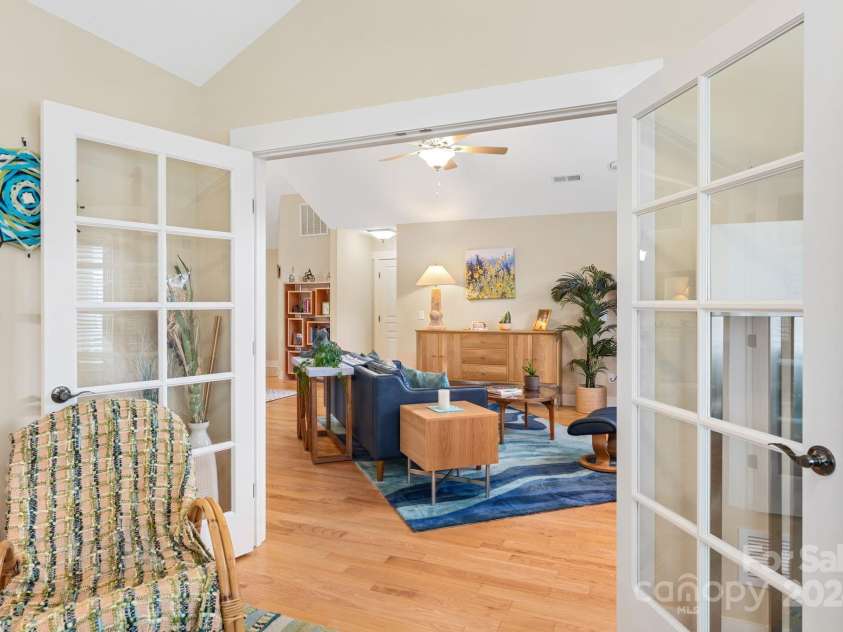 15 Westfield Way, Candler, NC 28715.  MLS# CAR4199194, YatesRealty ID 2112. 