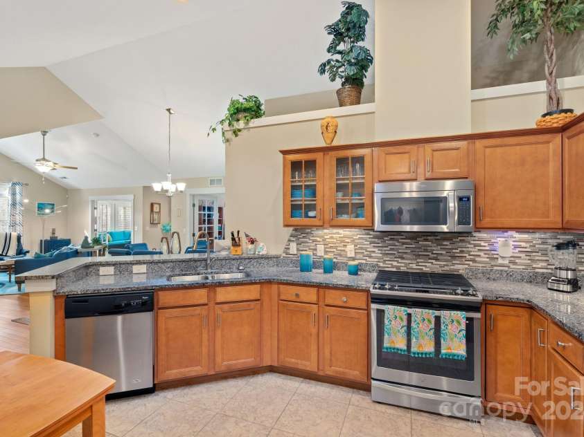 15 Westfield Way, Candler, NC 28715.  MLS# CAR4199194, YatesRealty ID 2112. 