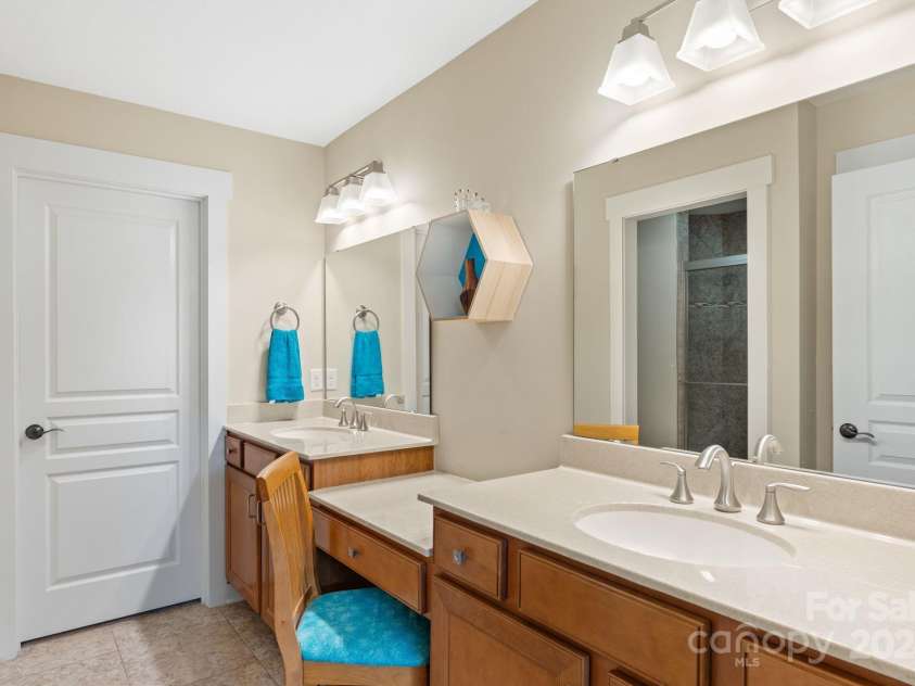 15 Westfield Way, Candler, NC 28715.  MLS# CAR4199194, YatesRealty ID 2112. 