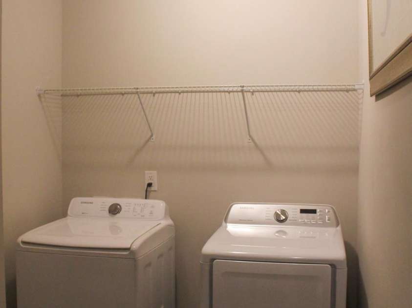 858 Oak Manor Drive, Concord, NC 28025.  MLS# CAR4268517, YatesRealty ID 21121. Oak Manor Laundry View B